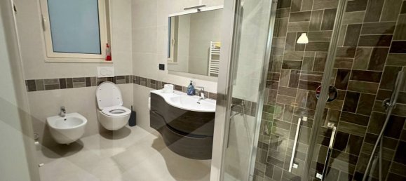 Вилла с 5 комнатами в Капурсо, Италия № 28710 13