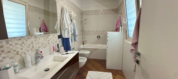 Вилла с 5 комнатами в Капурсо, Италия № 28710 19