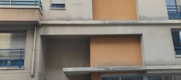 4 rooms Apartment in Aubervilliers, France No. 185958 3