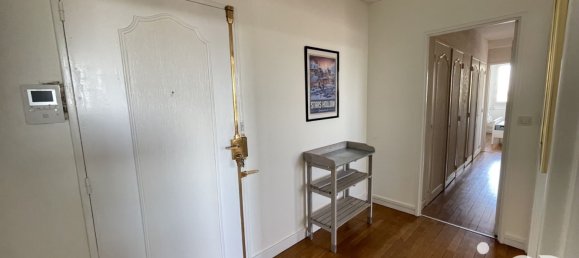 2 chambres Appartement à Châlons-en-Champagne, France No. 228456 4