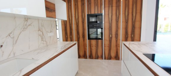 4 bedrooms Villa in Calpe, Spain No. 4432 23