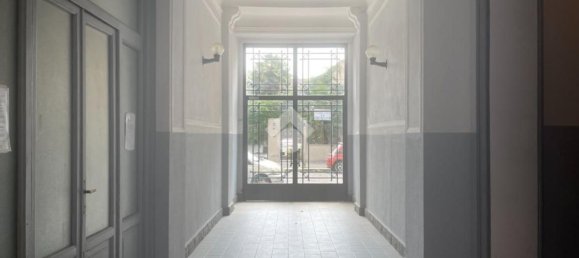 3 bedrooms Apartment in Milan, Italy No. 362721 28