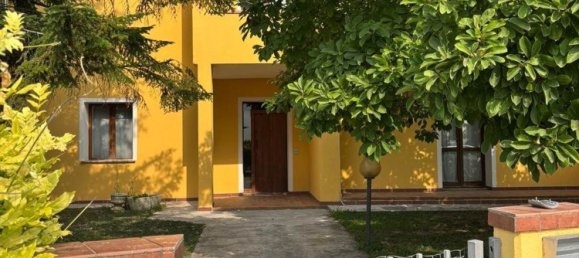 7 rooms House in Luzzara, Italy No. 299454 29