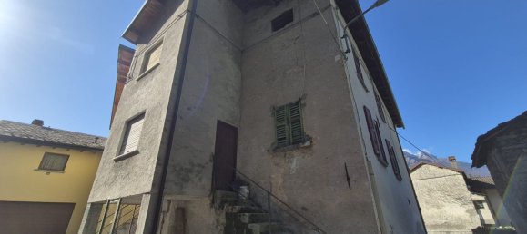 7غرفة فيلا في Novate Mezzola, Italy رقم 312067 4