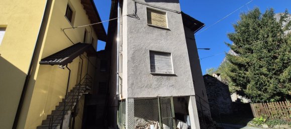 7غرفة فيلا في Novate Mezzola, Italy رقم 312067 5