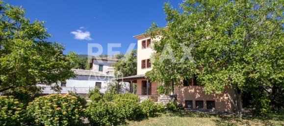 7 chambres Propriété commerciale à Mouresi, Greece No. 8831 4