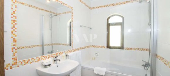 Villa de 4 dormitorios en Guia, Portugal No. 108255 19