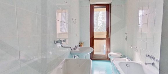 4 rooms Apartment in Monza, Italy No. 23449 7