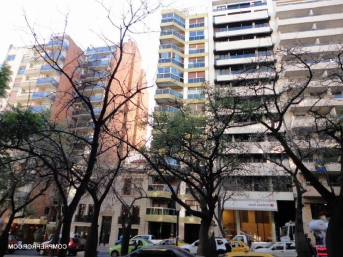 3 bedrooms Apartment in Cordoba, Argentina No. 10600