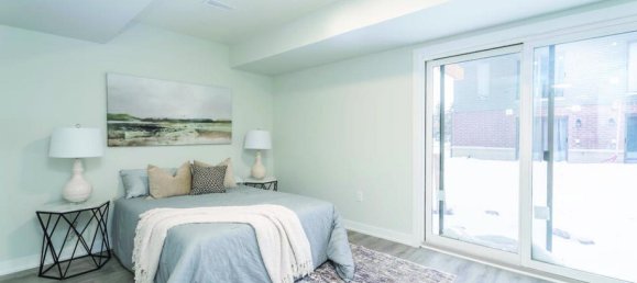 3 bedrooms House in Collingwood, Canada No. 107 3