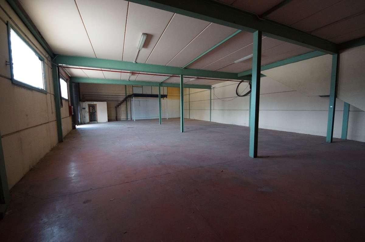 2458m² Office in Marbella, Spain No. 163585