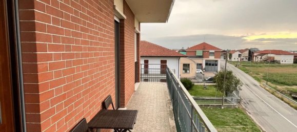 4 Schlafzimmer Wohnung in Genola, Italy, Nr. 339893 11
