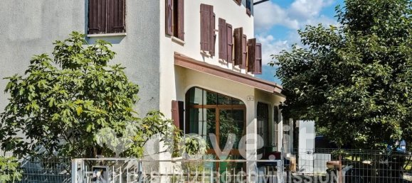 5 bedrooms House in Santa Giustina, Italy No. 312791 30