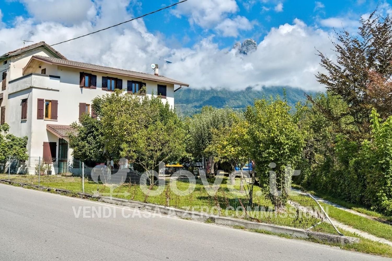 5 bedrooms House in Santa Giustina, Italy No. 312791