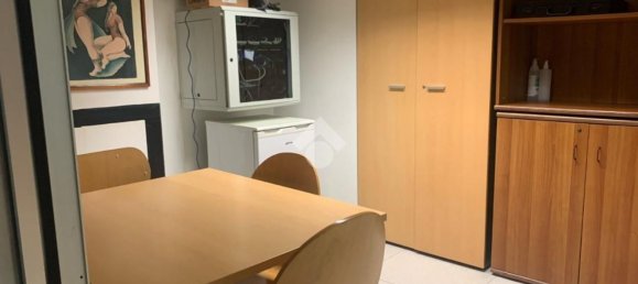 Büro in Rome, Italy 80m², Nr. 73140 11