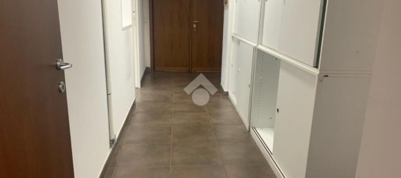 Büro in Rome, Italy 80m², Nr. 73140 10