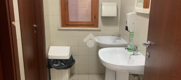 Büro in Rome, Italy 80m², Nr. 73140 17