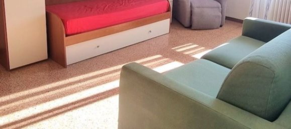 4 bedrooms Apartment in Milan, Italy No. 364982 13