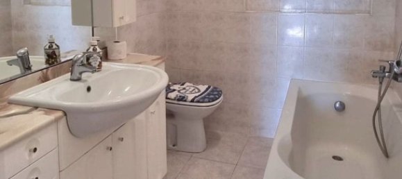 4 bedrooms Apartment in Milan, Italy No. 364982 15