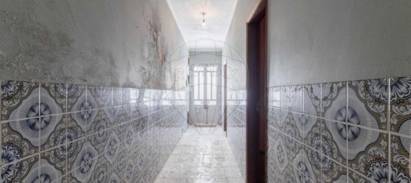 4 bedrooms Villa in Faro, Portugal No. 170175 2