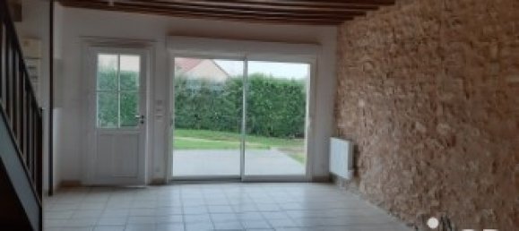 2 bedrooms House in Saint-Florent-sur-Cher, France No. 245217 3
