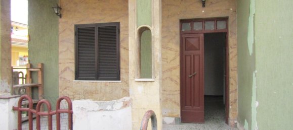 Casa de 4 dormitorios en Carrara, Italy No. 45780 40