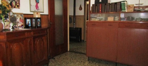 Casa de 4 dormitorios en Carrara, Italy No. 45780 17