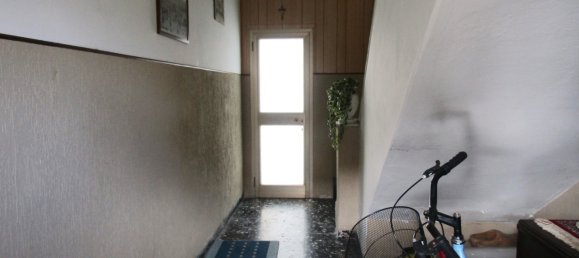 Casa de 4 dormitorios en Carrara, Italy No. 45780 3