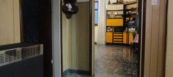 Casa de 4 dormitorios en Carrara, Italy No. 45780 23