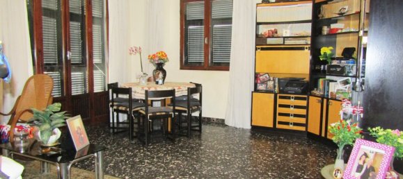 Casa de 4 dormitorios en Carrara, Italy No. 45780 5