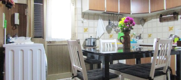 Casa de 4 dormitorios en Carrara, Italy No. 45780 9