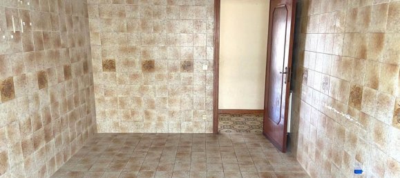 5 rooms Apartment in Palermo, Italy No. 64757 9