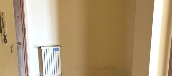 5 rooms Apartment in Palermo, Italy No. 64757 12