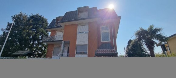 3 rooms Penthouse in Cerro Maggiore, Italy No. 15342 40