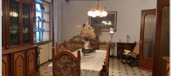 8 rooms House in Piacenza d'Adige, Italy No. 251898 7