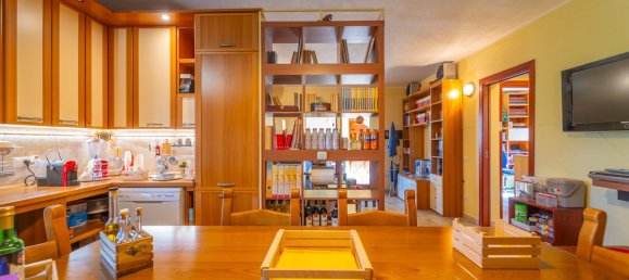 Apartamento de 2 dormitorios en San Teodoro, Italy No. 74995 10