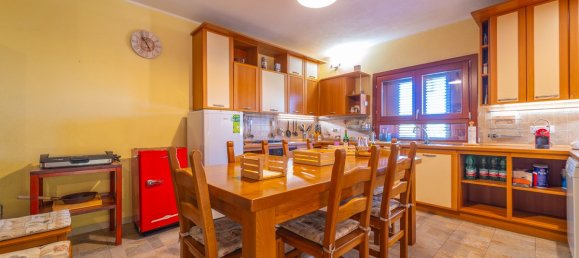 Apartamento de 2 dormitorios en San Teodoro, Italy No. 74995 11