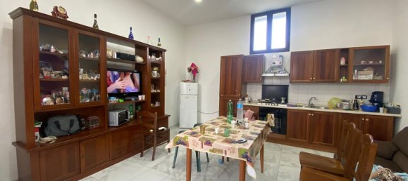 2 rooms Apartment in Giugliano in Campania, Italy No. 173462 3