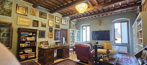 7 rooms Apartment in Terni, Italy No. 286690 12