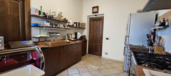 7 rooms Apartment in Terni, Italy No. 286690 13