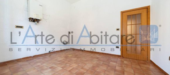 3-salle Appartement à Bologna, Italy No. 41973 9