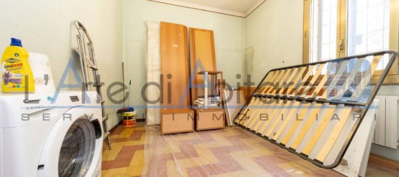 3-salle Appartement à Bologna, Italy No. 41973 12