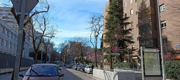 Gewerbliche Immobilie in Madrid, Spain 217m², Nr. 120969 16