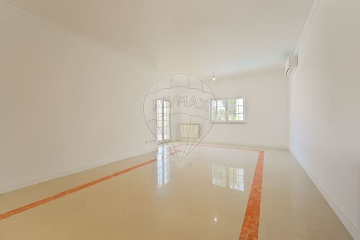 Casa T5 em Seixal, Portugal N.º 23186