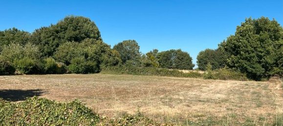 Земельный участок 1097м² в Дё-Севр, Франция № 307667 2