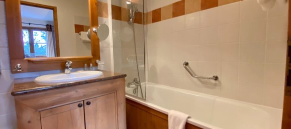 2 bedrooms Apartment in Bourg-Saint-Maurice, France No. 1254 7