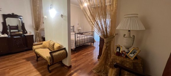 Квартира с 8 комнатами в Чериньола, Италия № 20398 29