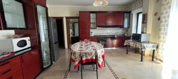 Квартира с 8 комнатами в Чериньола, Италия № 20398 9