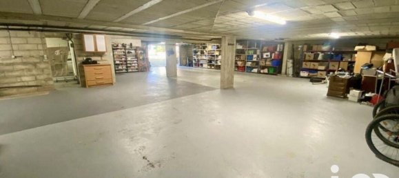 7 bedrooms House in Charge, France No. 326958 19