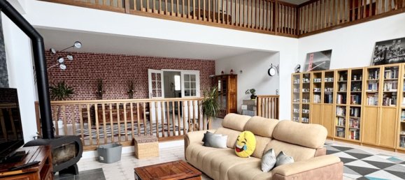 7 bedrooms House in Charge, France No. 326958 5